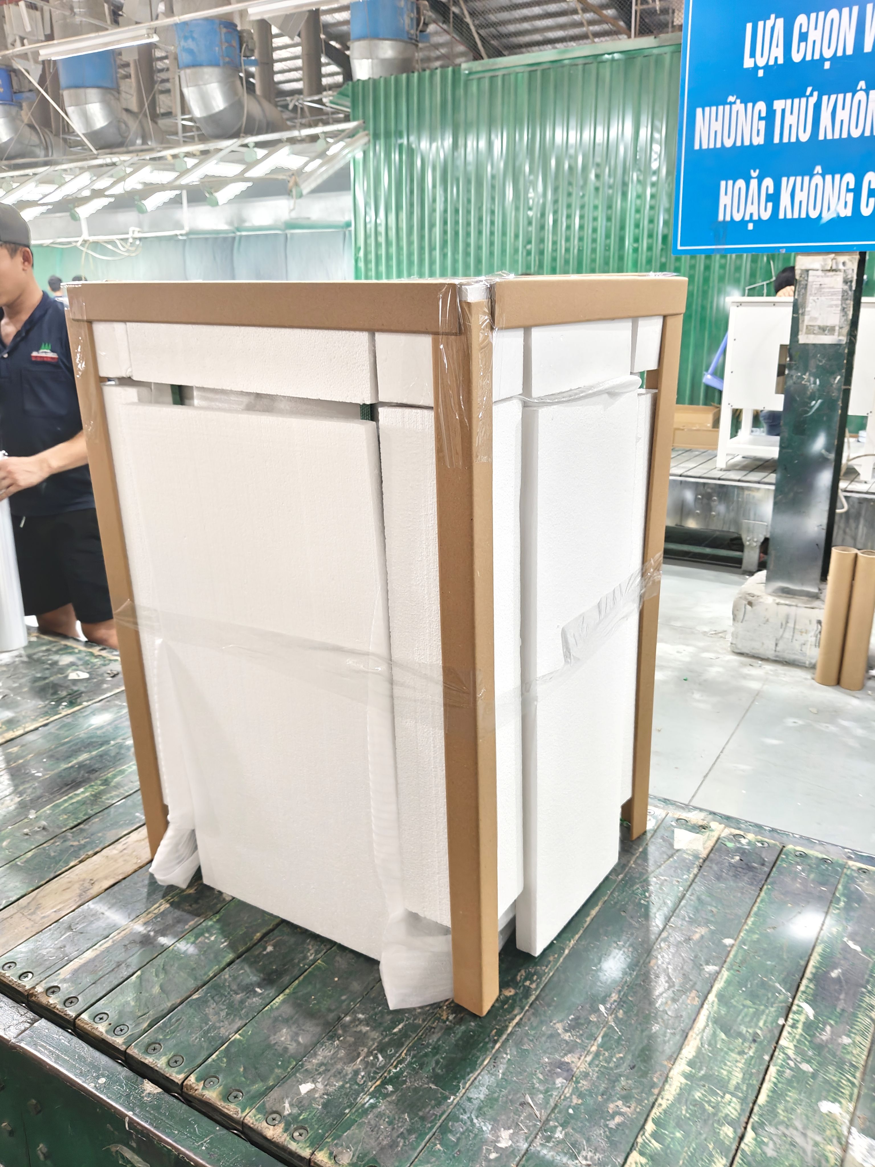 From Factory to Destination: How Proper Packaging Supports Bathroom Vanity Deliveries From Factory to Destination: How Proper Packaging Supports Bathroom Vanity Deliveries